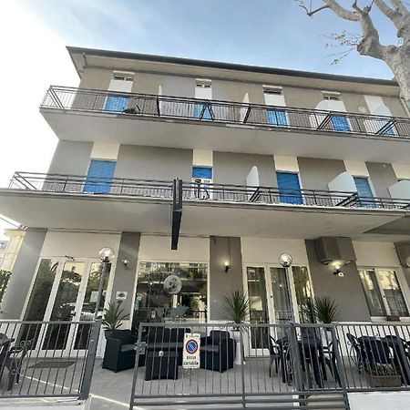 Hotel Villa Del Bagnino Rimini Exterior photo
