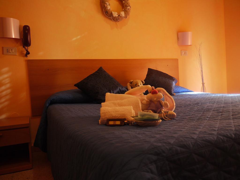 Hotel Villa Del Bagnino Rimini Room photo