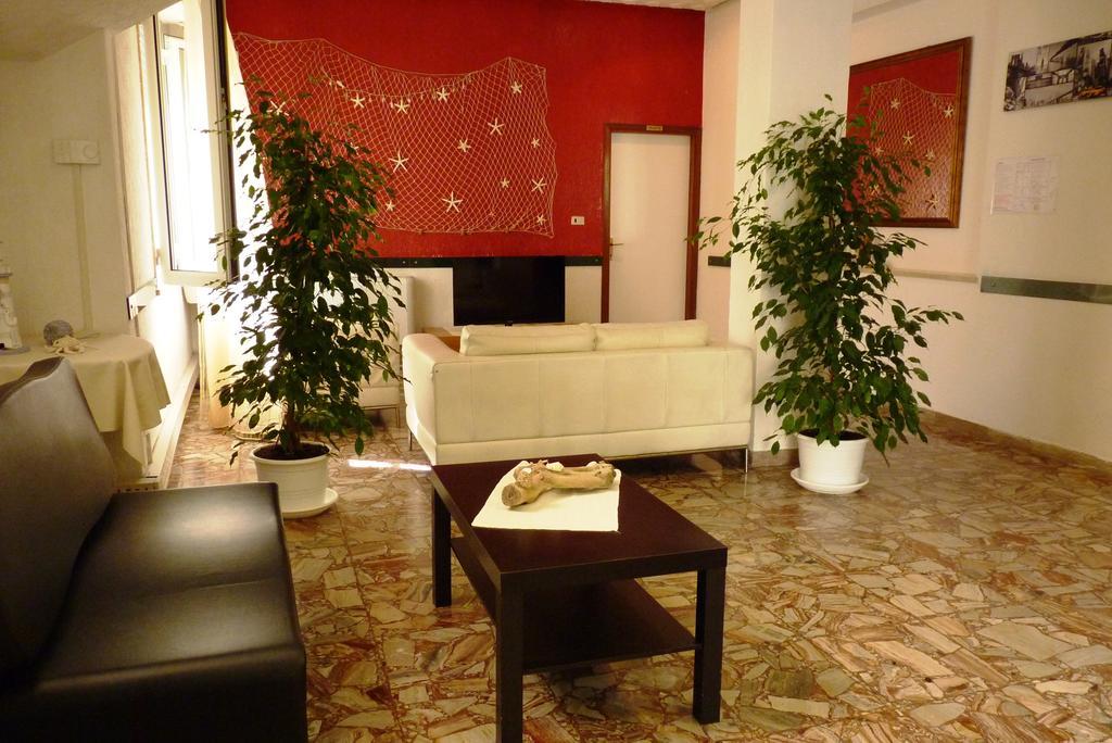 Hotel Villa Del Bagnino Rimini Exterior photo